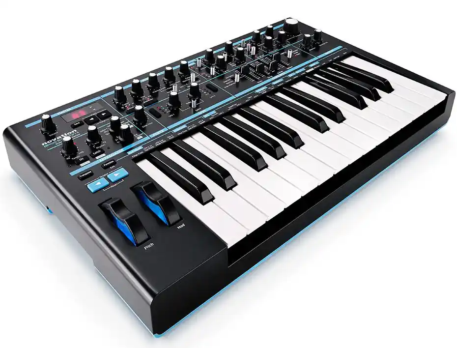 Markenprodukt Novation Bass Station II