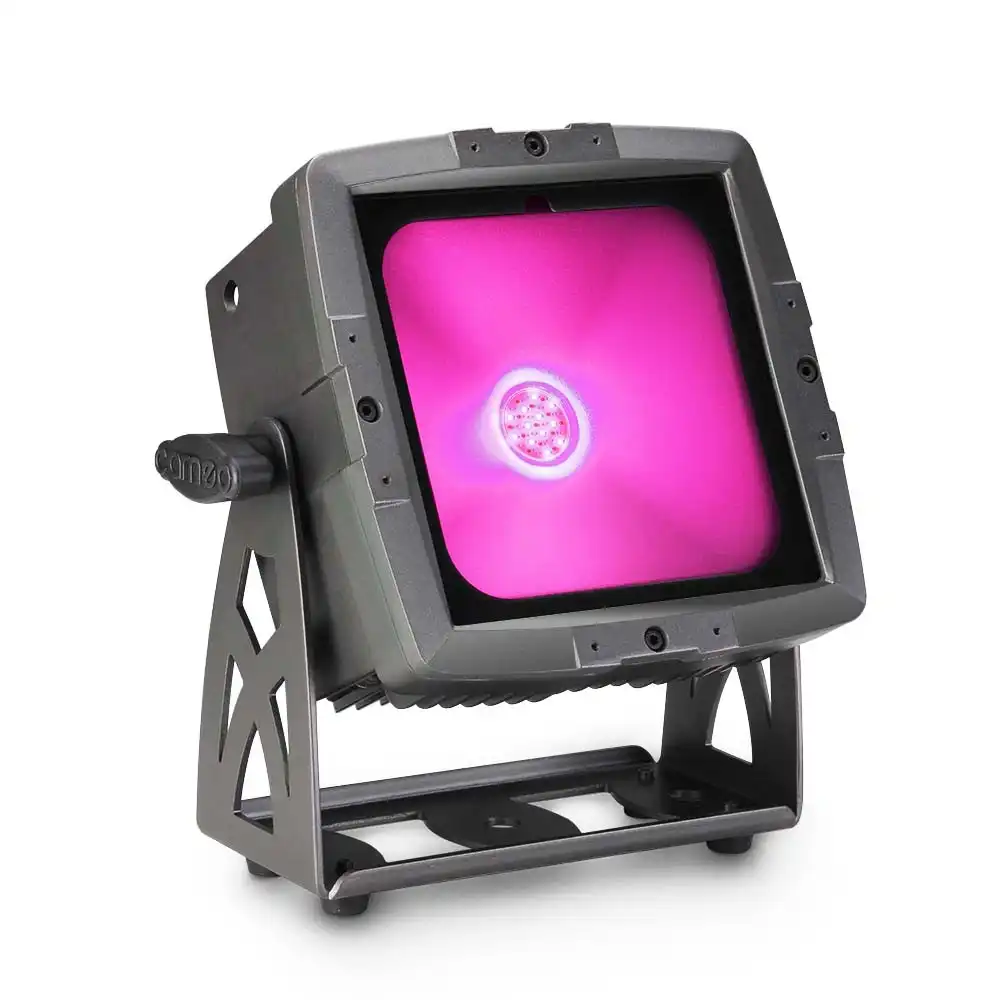 Cameo FLAT PRO FLOOD IP65 TRI Must-Have