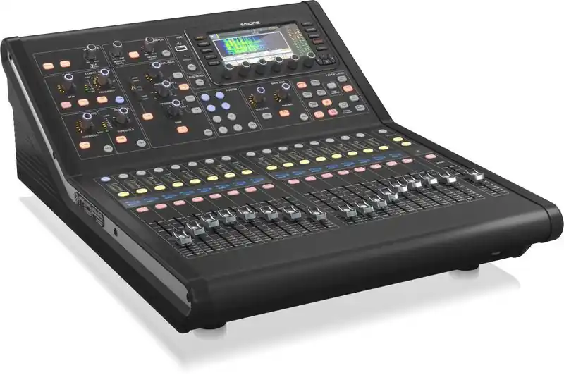 Highlight MIDAS M-32R Live