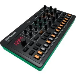 Roland Aira Compact S-1 Tweak Synth Schnäppchen