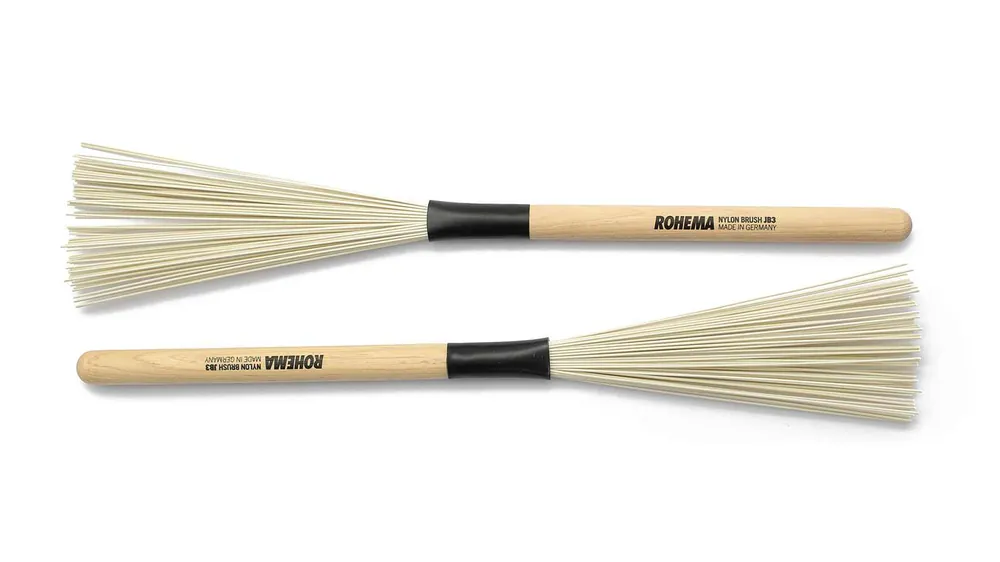 Rohema JB3 Nylon Besen mit Holzgriff Wochenendangebot