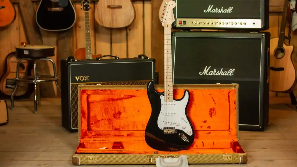 Markenware Fender Eric Clapton Custom Shop Stratocaster MN BLK