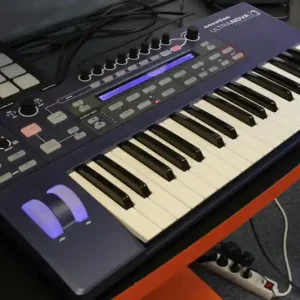 Novation UltraNova Neu Im Sortiment