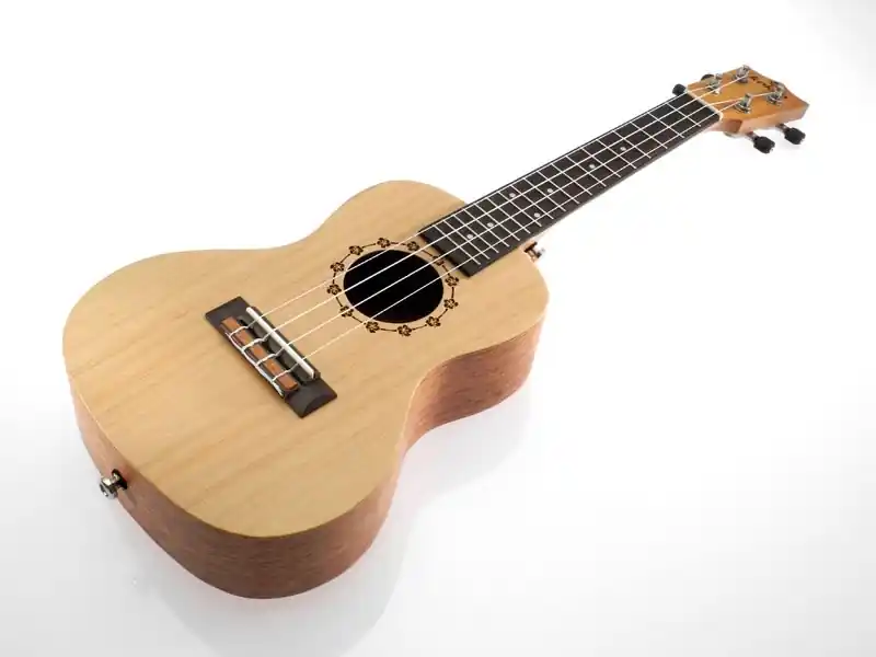 koki'o Ukulele Fichte-Mahagoni Concert U-LSPLMH-C Highlight