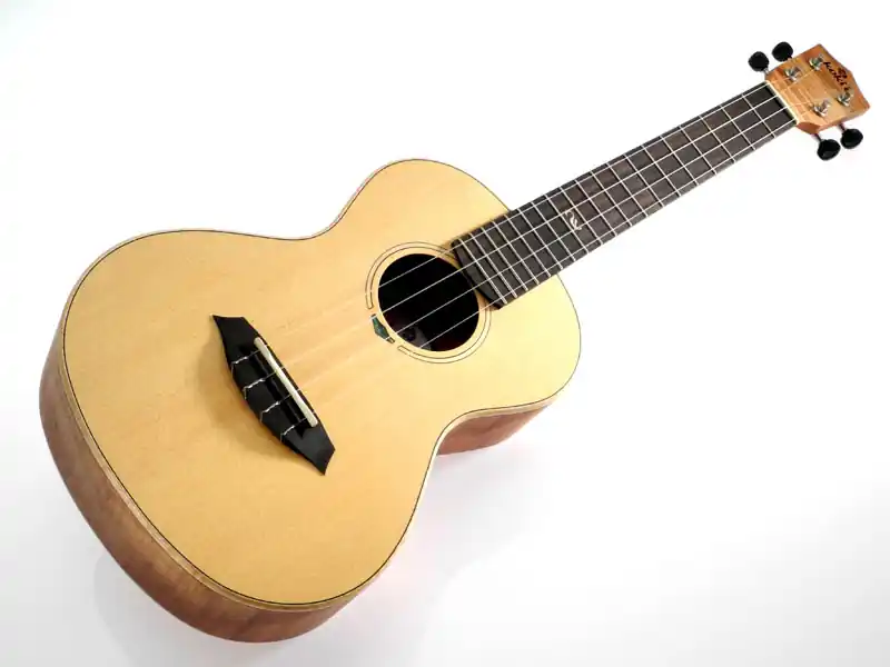 Neue Kollektion koki'o Massivfichte-Ahorn Tenor U-SSPLFM-T
