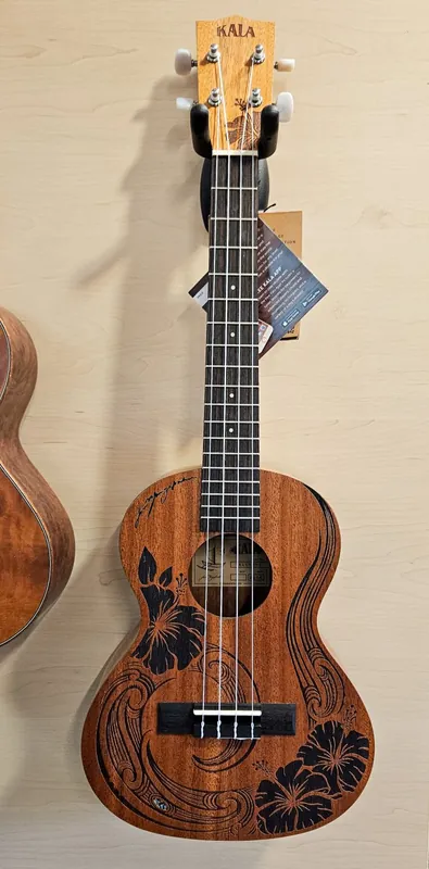 Preisknaller Kala KA-UNITY-T - Unity Mahogany Tenor Ukulele + Tasche