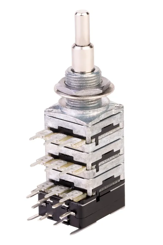 MEC Stacked Mono + Stereo Potentiometer, B500K / (05A220K / 05C220K)/cc, Push/Pull, DPDT, Solid Shaft Sonderaktion